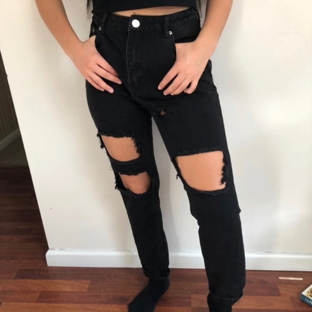 Black mom jeans